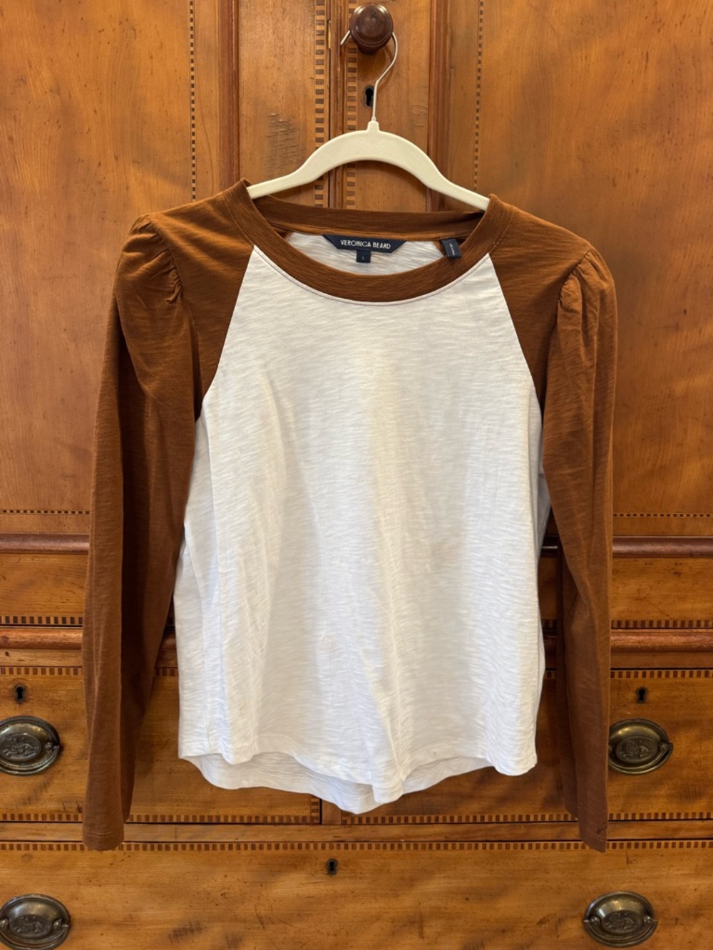 Veronica Beard Cream Top with Rust Trim